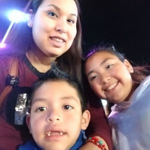 Meet your Posher, Daniela